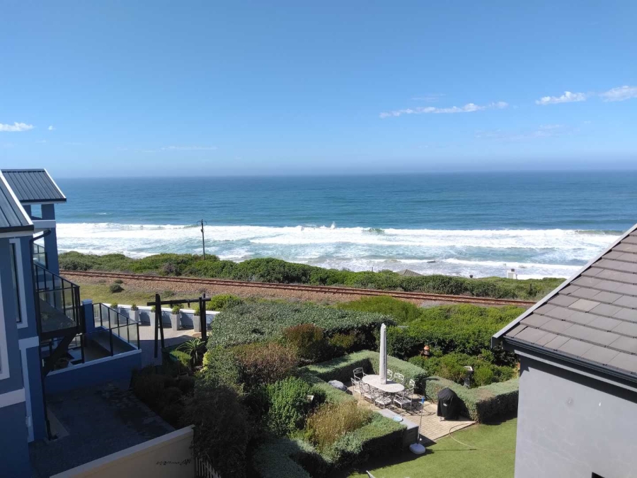 To Let 2 Bedroom Property for Rent in Reebok Western Cape